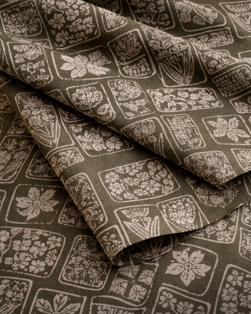 printed olive green lounge set front view