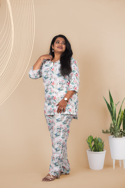 Green Floral Bliss Linen Night Suit