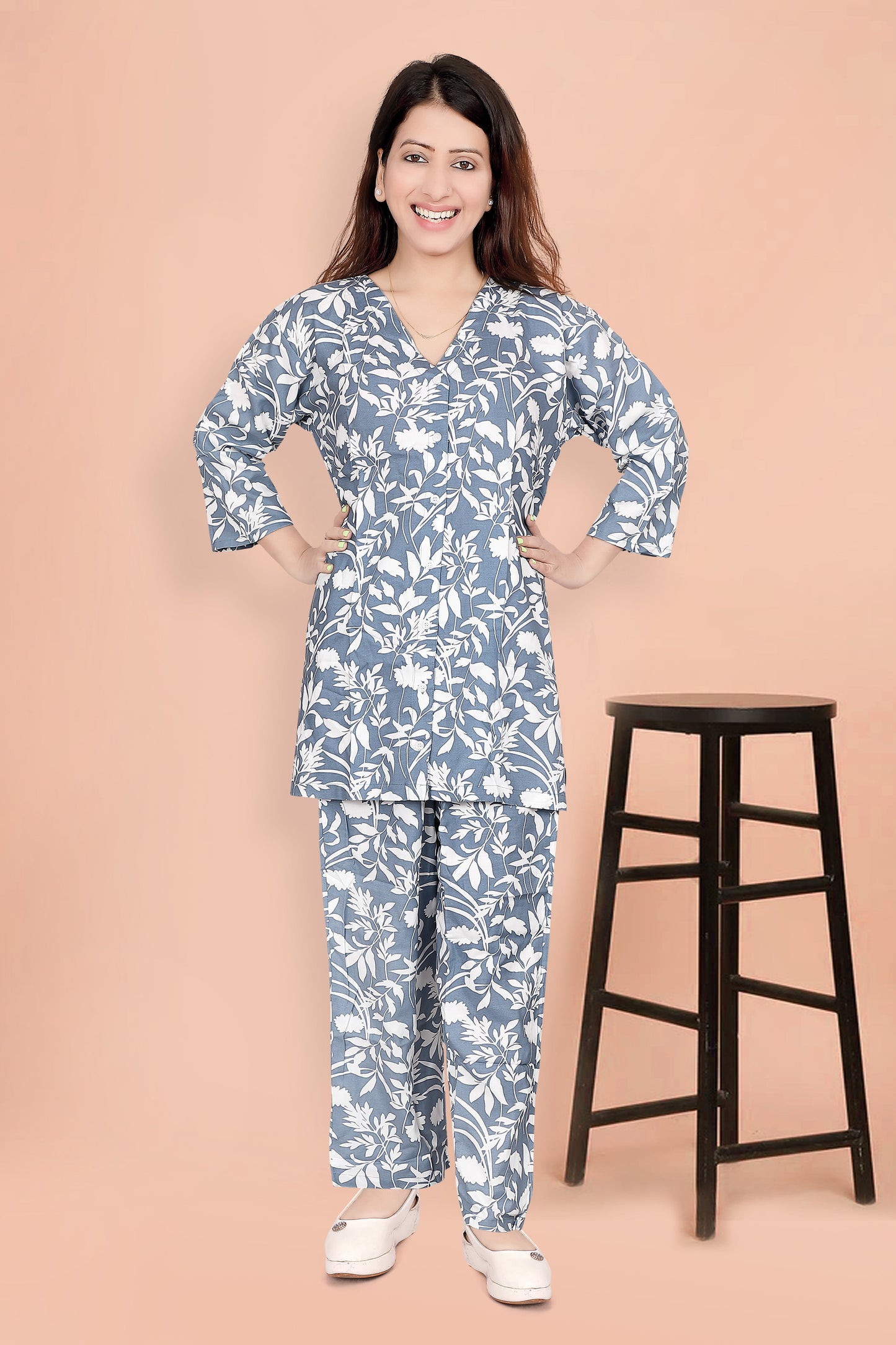 Floral Bliss Rayon Night Suit In Cobalt